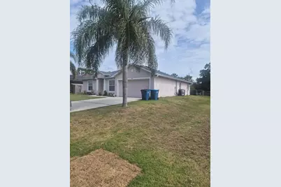 681 NW Thuringer St Street NW, Palm Bay, FL 32907 - Photo 2