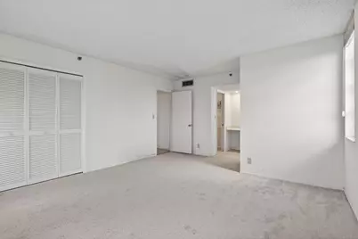 3507 Oaks Way #501, Pompano Beach, FL 33069 - Photo 28