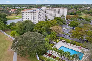 3507 Oaks Way, Pompano Beach, FL 33069 - Photo 2