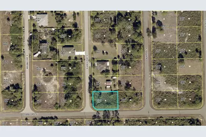723 Bianca Avenue S, Lehigh Acres, FL 33974 - Photo 8