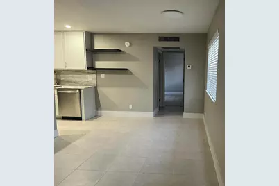 267 Flanders F, Delray Beach, FL 33484 - Photo 2