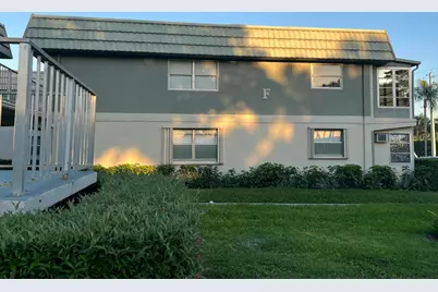 267 Flanders F, Delray Beach, FL 33484 - Photo 18