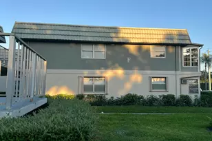 267 Flanders F, Delray Beach, FL 33484 - Photo 18