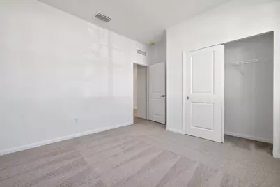 10724 NW Suncrest Lp, Port Saint Lucie, FL 34987 - Photo 6