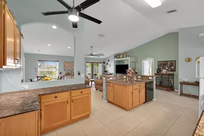 663 NW North Macedo Boulevard, Port Saint Lucie, FL 34983 - Photo 12