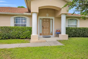 663 NW North Macedo Blvd, Port Saint Lucie, FL 34983 - Photo 2