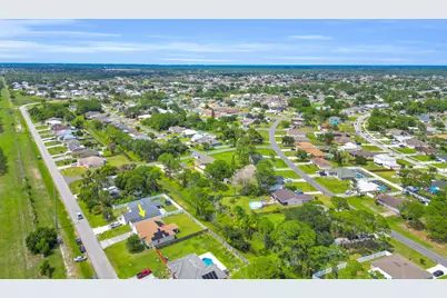 663 NW North Macedo Boulevard, Port Saint Lucie, FL 34983 - Photo 38