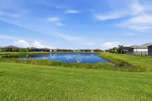 12426 SW Crystal Cv Dr, Port Saint Lucie, FL 34987 - Photo 4