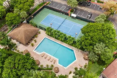 7102 Woodmont Way, Tamarac, FL 33321 - Photo 46
