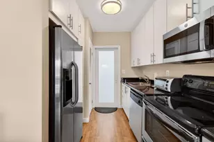 3250 NE 28th St, Fort Lauderdale, FL 33308 - Photo 16