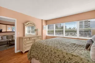 3250 NE 28th St, Fort Lauderdale, FL 33308 - Photo 30