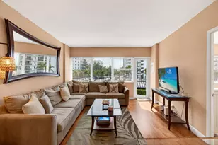 3250 NE 28th St, Fort Lauderdale, FL 33308 - Photo 20