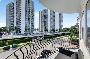 3250 NE 28th St, Fort Lauderdale, FL 33308 - Photo 28