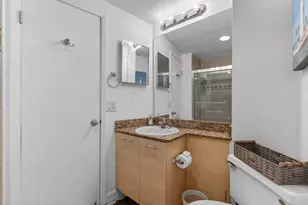 3250 NE 28th St, Fort Lauderdale, FL 33308 - Photo 38