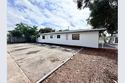 5730 NW 27th Court, Lauderhill, FL 33313 - Photo 6