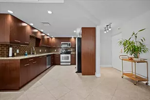 2800 N Ocean Dr, Riviera Beach, FL 33404 - Photo 8