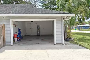 2043 SE Camilo St, Port Saint Lucie, FL 34952 - Photo 28