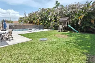 2043 SE Camilo St, Port Saint Lucie, FL 34952 - Photo 18