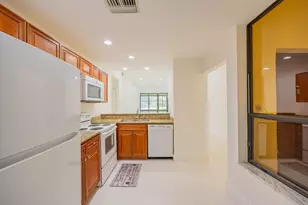 7520 La Paz Blvd, Boca Raton, FL 33433 - Photo 14