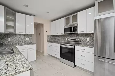 7986 Palacio Del Mar Drive, Boca Raton, FL 33433 - Photo 14
