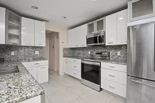 7986 Palacio Del Mar Dr, Boca Raton, FL 33433 - Photo 14
