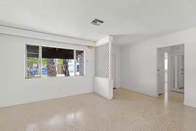 1725 N Lakeside Drive, Lake Worth Beach, FL 33460 - Photo 8