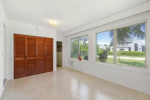1725 N Lakeside Dr, Lake Worth Beach, FL 33460 - Photo 24