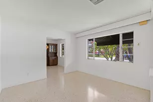 1725 N Lakeside Dr, Lake Worth Beach, FL 33460 - Photo 12