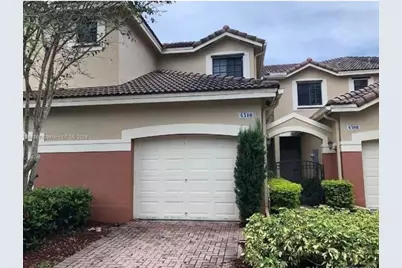 4310 Vineyard Circle #4310, Weston, FL 33332 - Photo 2