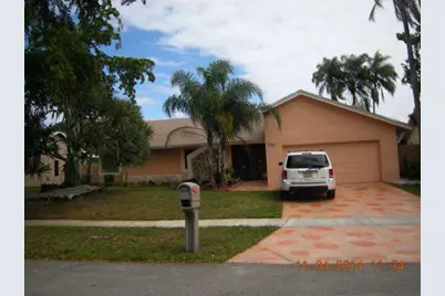 7035 NW 49th Place, Lauderhill, FL 33319 - Photo 2
