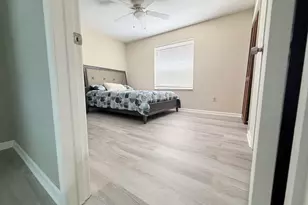 2469 Sun Up Ln, Lake Worth, FL 33462 - Photo 10