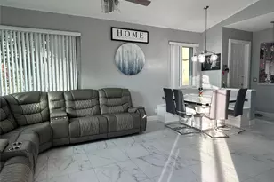 1102 SW 158th Ave, Pembroke Pines, FL 33027 - Photo 6