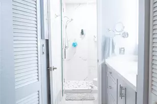 1102 SW 158th Ave, Pembroke Pines, FL 33027 - Photo 12