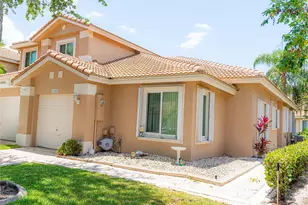 1102 SW 158th Ave, Pembroke Pines, FL 33027 - Photo 2