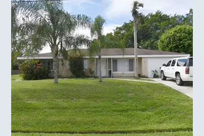 366 SE Evans Avenue, Port Saint Lucie, FL 34984 - Photo 1