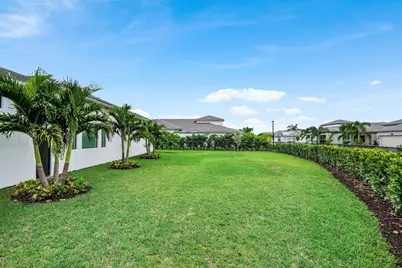 9062 Corsican Finch Court, Boynton Beach, FL 33473 - Photo 4