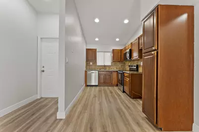 2900 Olivewood Terrace #201, Boca Raton, FL 33431 - Photo 4