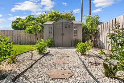 6481 SE Clairmont Place, Hobe Sound, FL 33455 - Photo 24