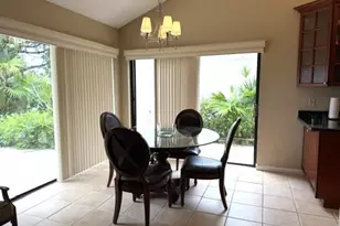 254 Ridge Rd, Jupiter, FL 33477 - Photo 4