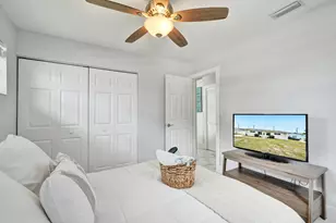 9446 Birmingham Dr, Palm Beach Gardens, FL 33410 - Photo 16