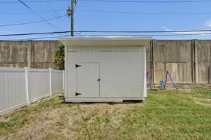 9446 Birmingham Dr, Palm Beach Gardens, FL 33410 - Photo 24