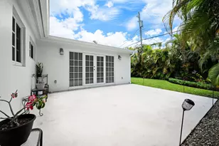 1035 SW 100th Ct, Miami, FL 33174 - Photo 12