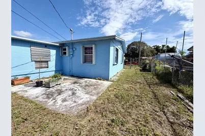 1117 W 23rd Street, Riviera Beach, FL 33404 - Photo 4