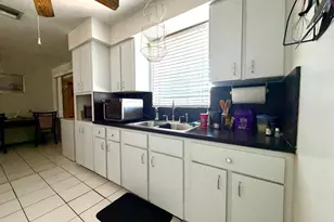 1117 W 23rd St, Riviera Beach, FL 33404 - Photo 10