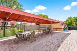 8122 Thames Blvd, Boca Raton, FL 33433 - Photo 38