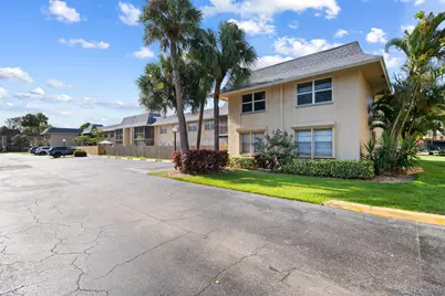 1231 NW 13th Street #470f, Boca Raton, FL 33486 - Photo 2
