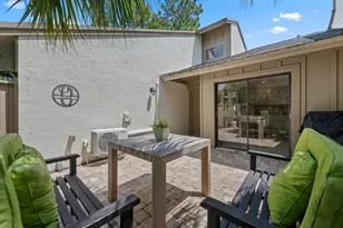 352 Wood Dale Dr, Wellington, FL 33414 - Photo 18