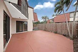 3798 Victoria Dr, West Palm Beach, FL 33406 - Photo 24