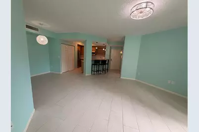 630 S Sapodilla Avenue #416, West Palm Beach, FL 33401 - Photo 4