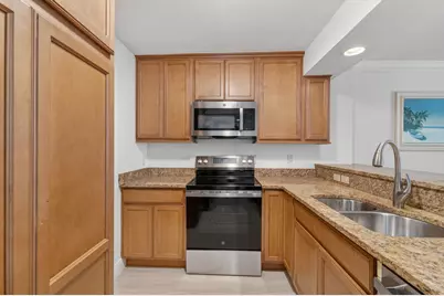 1900 S Ocean Boulevard #6a, Lauderdale by the Sea, FL 33062 - Photo 4
